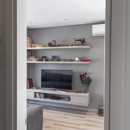 Apartment Luxury 2 Bdrm 10' Minutes Walk From The Acropolis *