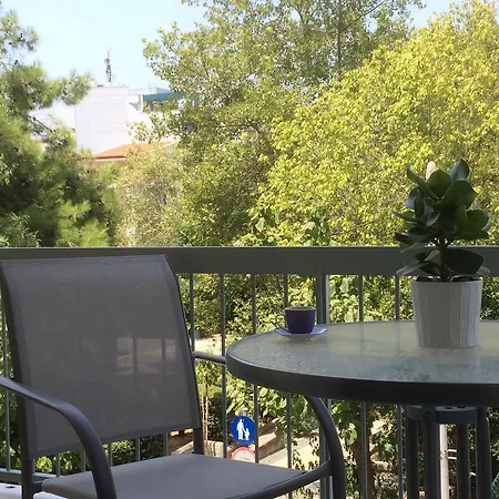 Apartment Luxury 2 Bdrm 10' Minutes Walk From The Acropolis